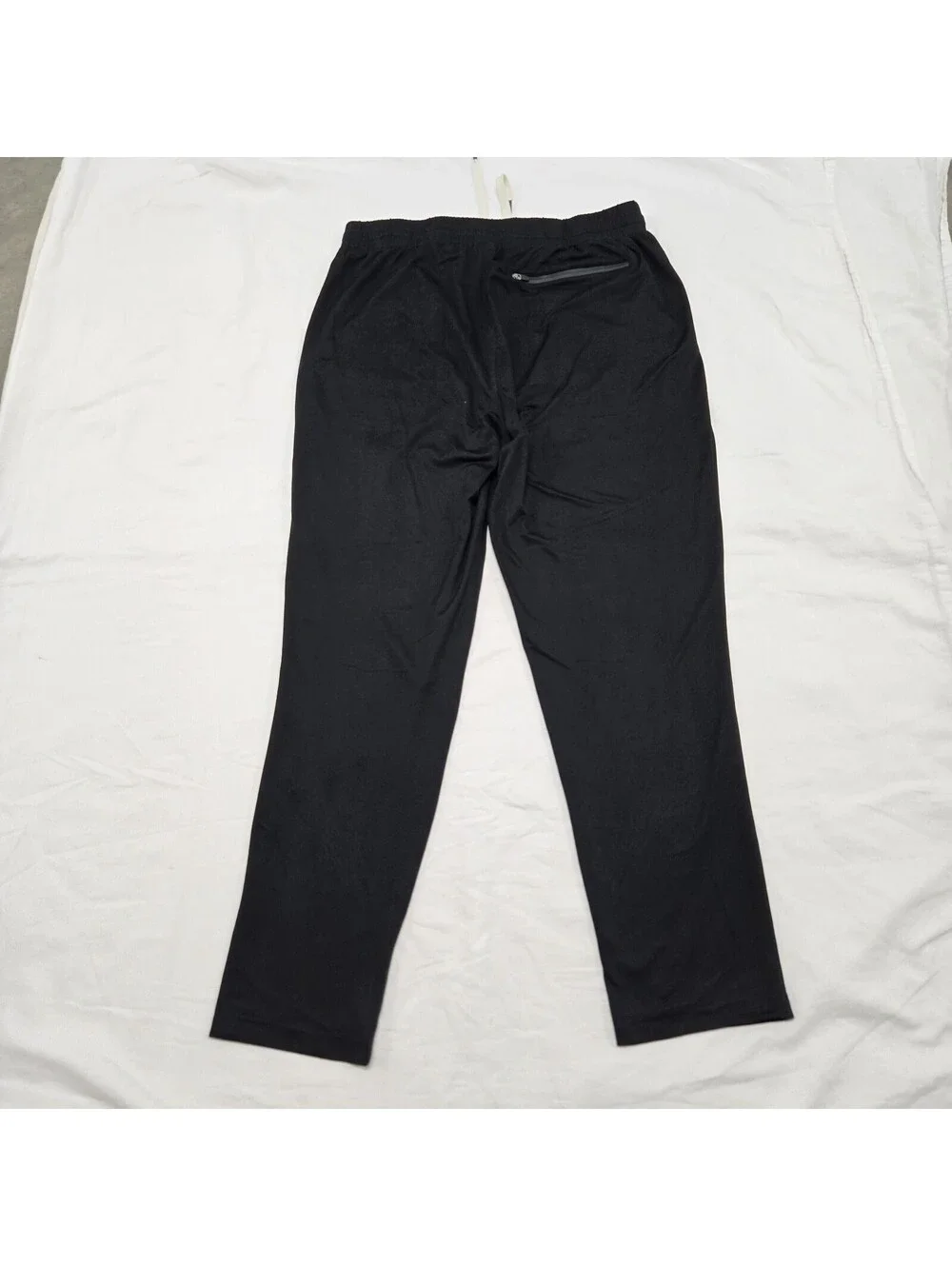 EUC Size MEDIUM Men's Feat Roam Performance Athletic Pants Black Zip Pockets
